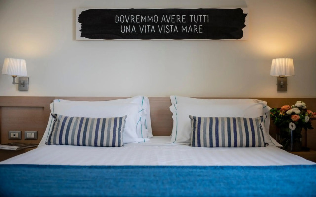Le Rose Suite Hotel