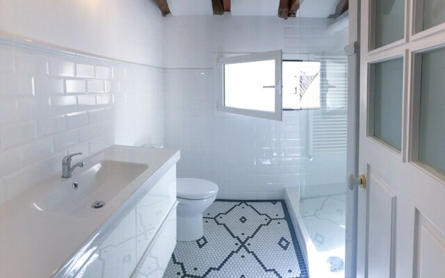 Apartmanento de 2 Habitaciones en Universidad, 500m de Alonso Martinez