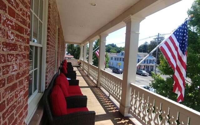 The Chester Publick House Restaurant and Inn