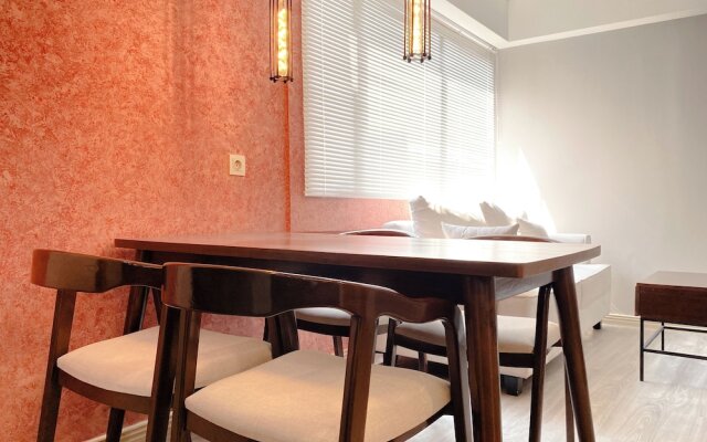 Best Modern 2Br At Meikarta Apartment