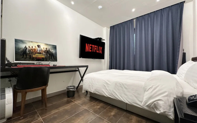 Time Hotel