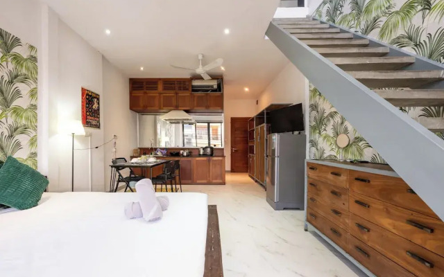 Lofty Comfort Stay-Relax by Soben Home