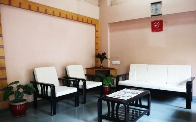 OYO 2917 Deccan