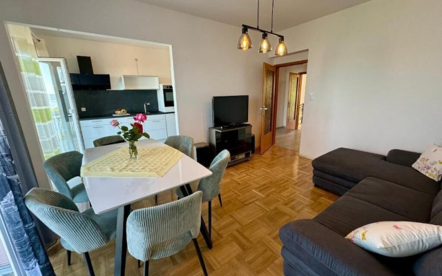 Apartment Fruky