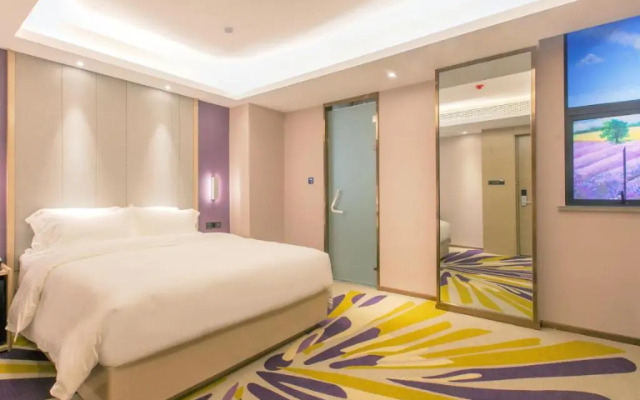 Lavande Hotel Wuxue Kanjiang Avenue