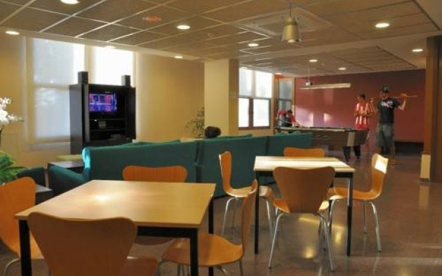 Hernán Cortés Residence Hall