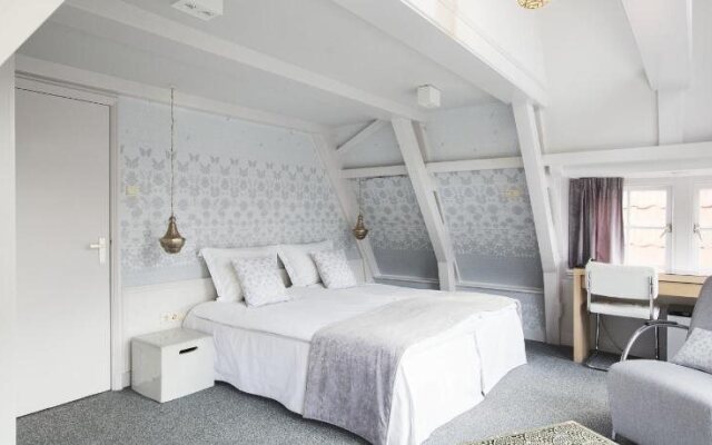 't Hotel