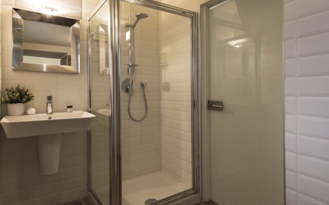 Altido Wood and White With Lake View