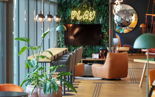 LOGINN Hotel Köln Airport