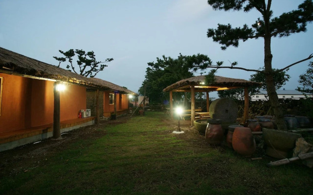 Chan's House Pension