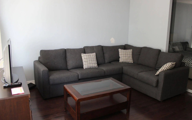 The Corporate Suites - Ice Condos