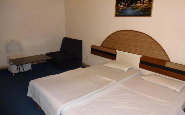 Hotel Hilton Palace
