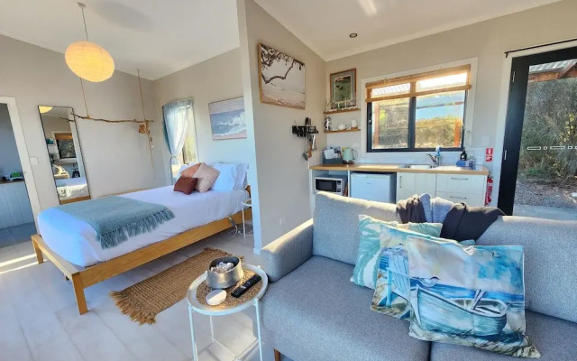 Flotsam Studio Accommodation
