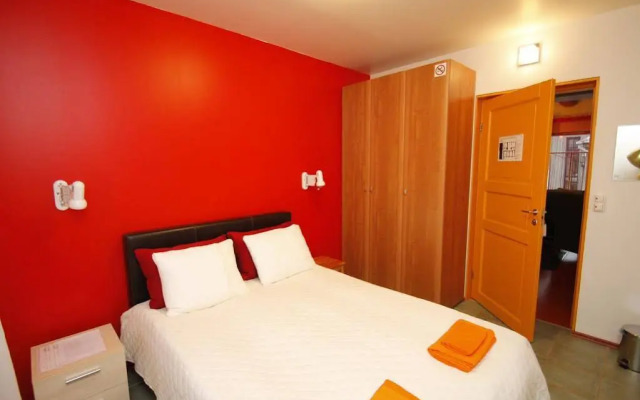 Sunnyhouse Apartments
