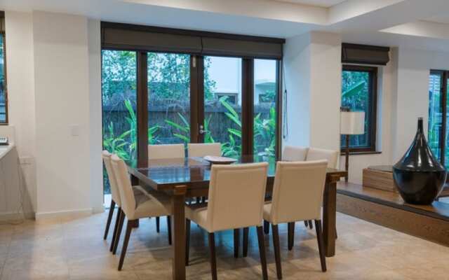 Sea Temple Port Douglas 3 Bedroom Luxury Villa