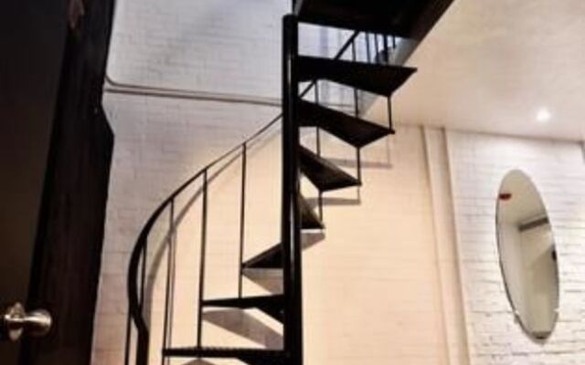 Zhengxing Yenping Apartment