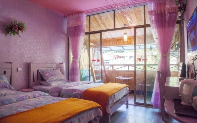 Fenghuang Lifetime True Love Hotel