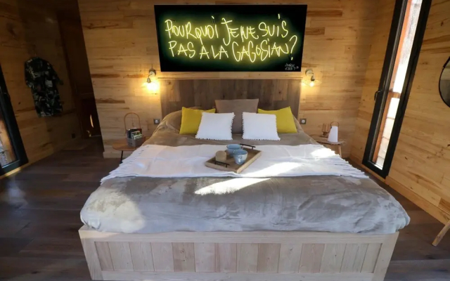 Loire Valley Lodges - Hotel