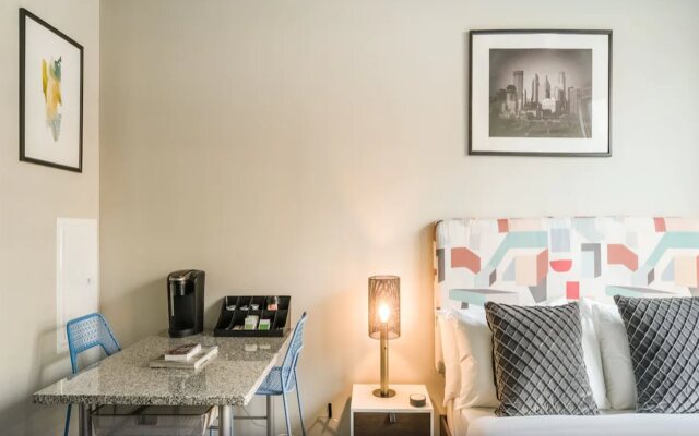 Mint House Minneapolis - Downtown West