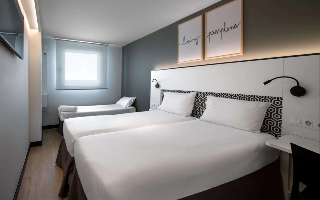 Hotel Bed4u Pamplona