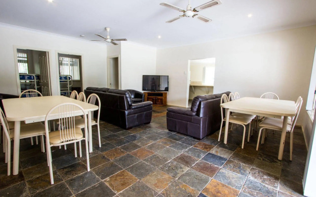 The Retreat Port Stephens