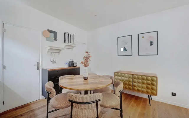 Private Terrace Apartment -1bdr/ 6p-sacra-ca\"ur