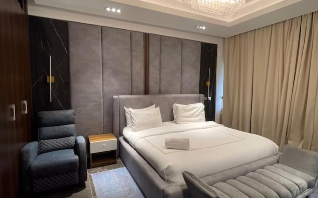 Sujimoto Residences Precious