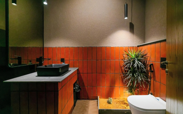 Portal Chalets With Private Pool-Al Arid