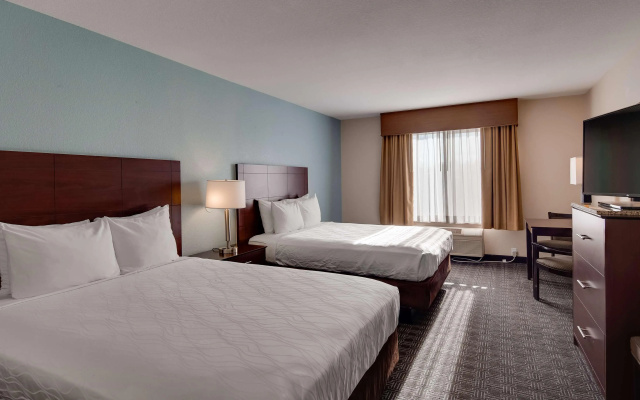Best Western Plus Gateway Inn & Suites