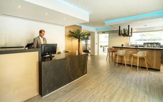 Sky Bel by Garden Hotels