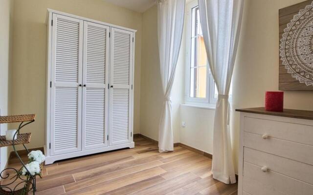 Appartement Ajaccio, 4 pièces, 6 personnes - FR-1-61-531