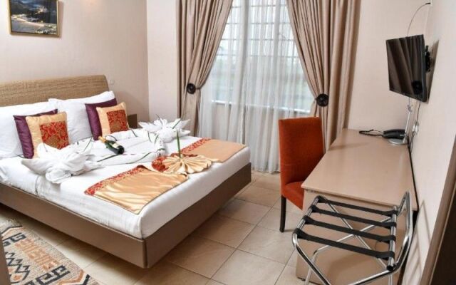 Duplex Apartment By Hillpark