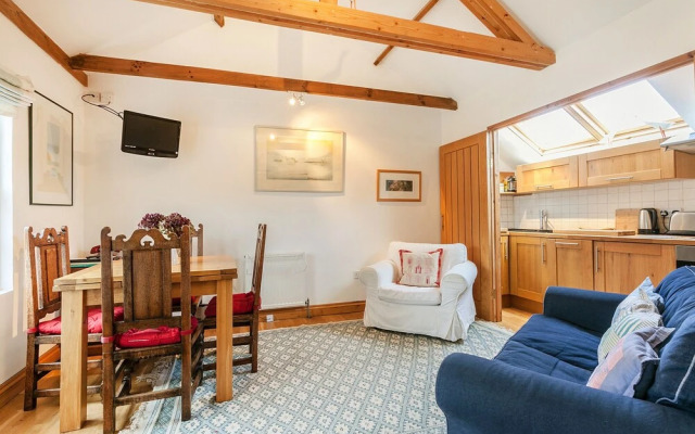 Wisteria Suite