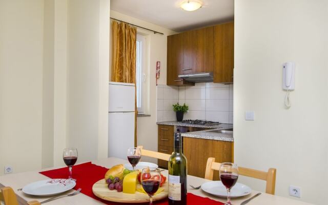 Apartments Glavan