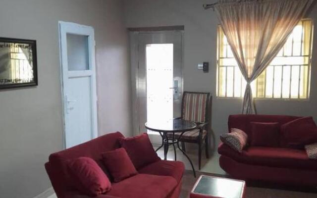 Chobbed & Breakfast Hotel Lodge