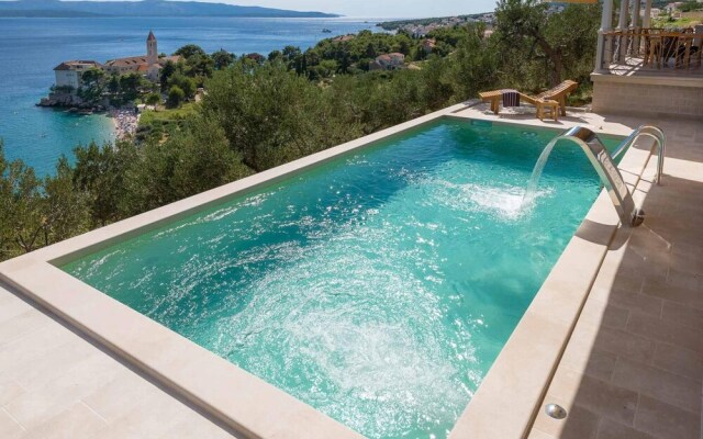 Villa Bol Summer House