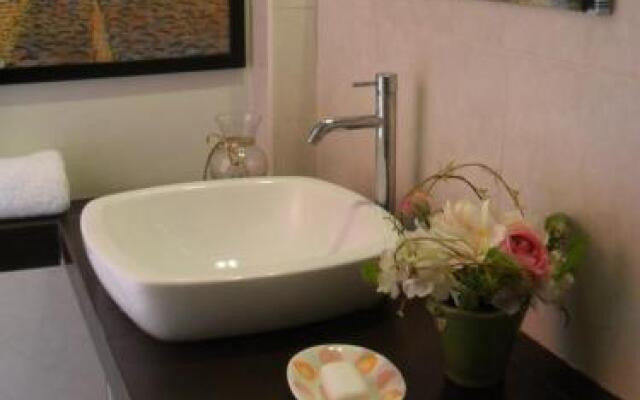 Residencial Miraflores B&B