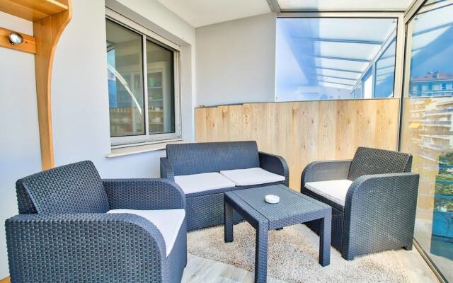 Appart 4 People, Terrace 2 Minutes From the Center