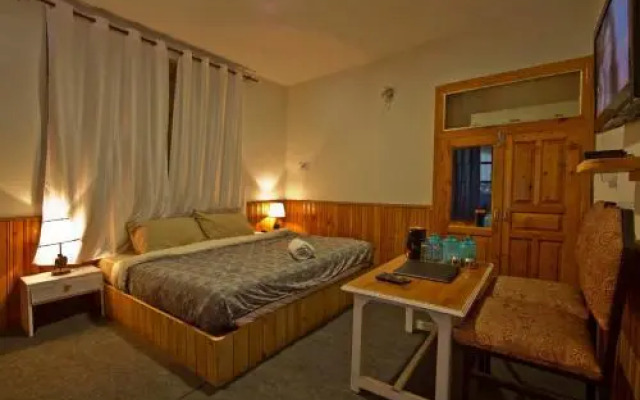 Sashas Hotel