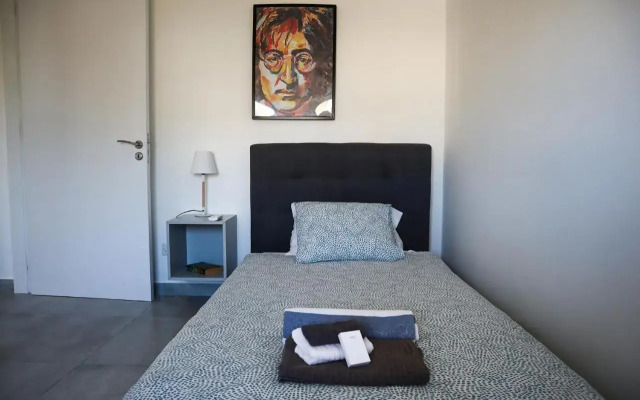 The Harbour Suite - 100M From The Beach - 6 Guests