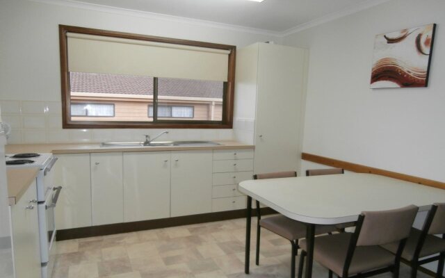 Harbour Lights Holiday Units