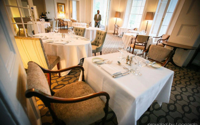 Storrs Hall Hotel