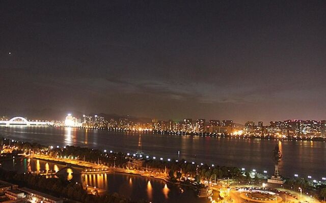 Qiantang River View Hotel Apartments