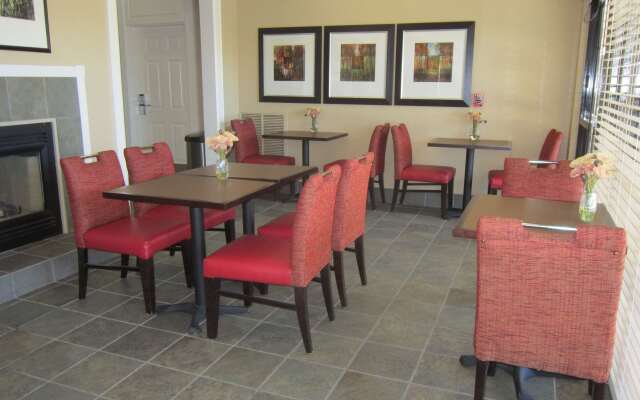 Extended Stay America Suites Fayetteville Cross Creek Mall