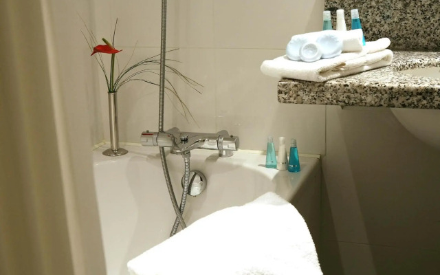 Holiday Inn Bordeaux Sud - Pessac by IHG