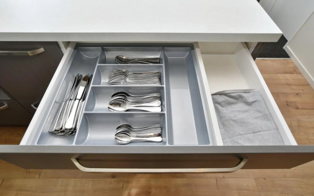 Thomas Townhouse - Christchurch Holiday Homes