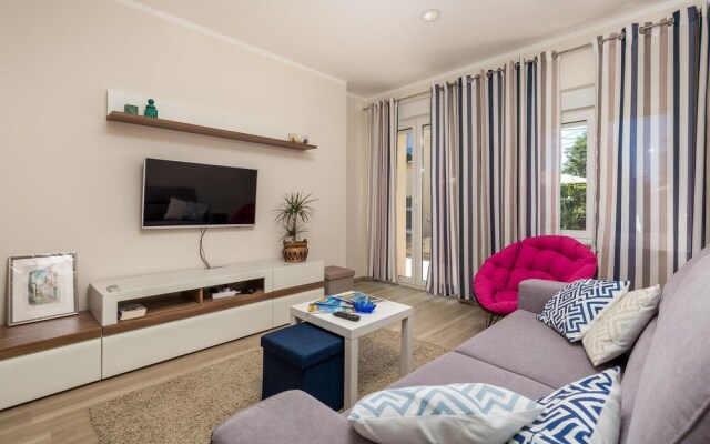 Nice Apartment in Lovran With Wifi and 1 Bedrooms