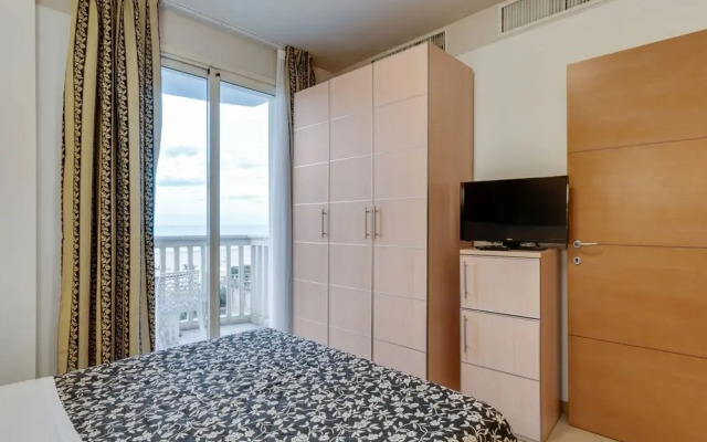 Cozy Apartment in Rimini Italy near Beach