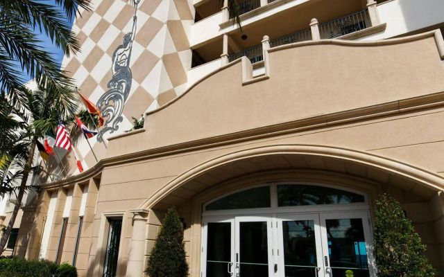 The Sea Lord Hotel & Suites (Adults Only)