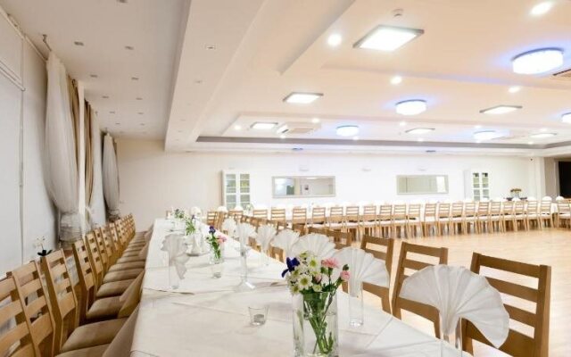 Cieplice Hotel